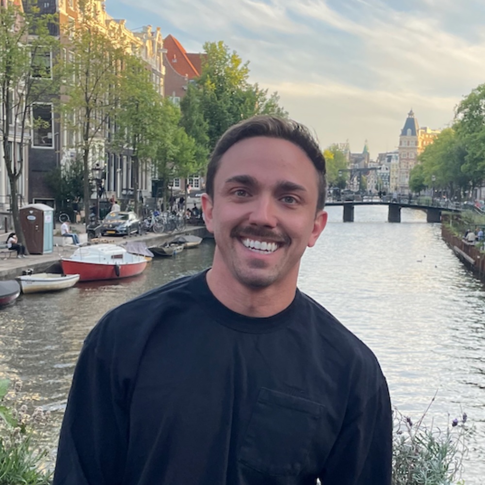 Meet your Posher, Seth